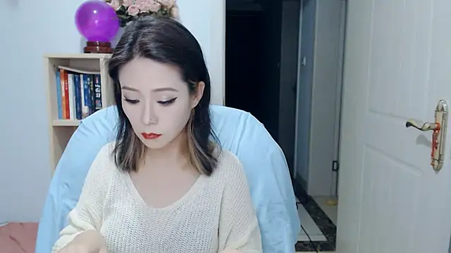 Snapshot of SuSushi728 chatting on June 2026 03:44:01 PM SuSushi728 online show from June 2026 03:44:01 PM