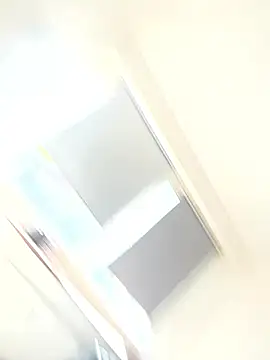 charris stefannia online show from April 2026 02:19:01 PM