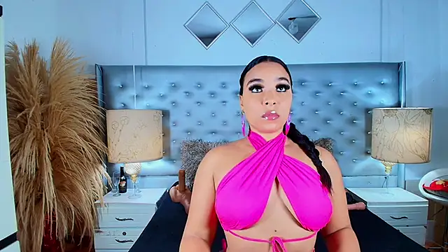 EileenBenzon online show from February 2025 02:57:01 PM