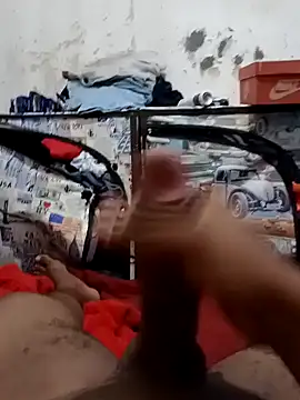 Snapshot of kaua_rola_de_mel chatting on December 2024 04:01:01 AM kaua rola de mel online show from December 2024 04:01:01 AM