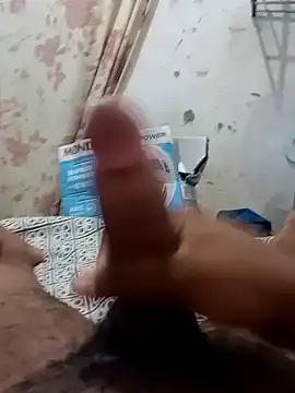 Snapshot of kaua_rola_de_mel chatting on January 2025 11:58:02 AM kaua rola de mel online show from January 2025 11:58:02 AM