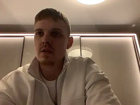 neilho1 online show from January 2025 06:54:02 PM