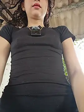 Snapshot of sweet_outdoor_charm chatting on July 2026 02:37:02 PM sweet outdoor charm online show from July 2026 02:37:02 PM