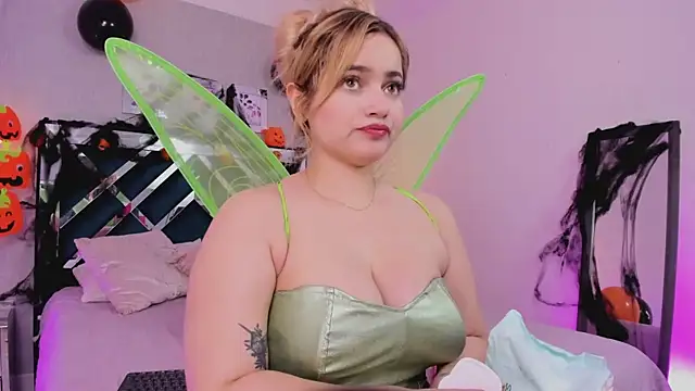 ibella7 online show from October 2025 07:36:02 PM