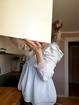 Hr Frk Olsen online show from October 2025 09:54:01 AM