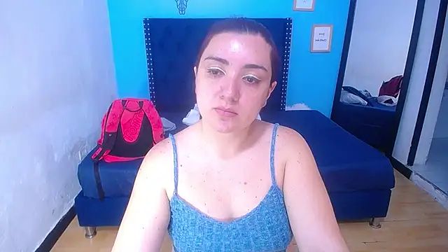 kinky redhead18 online show from October 2025 01:32:01 PM