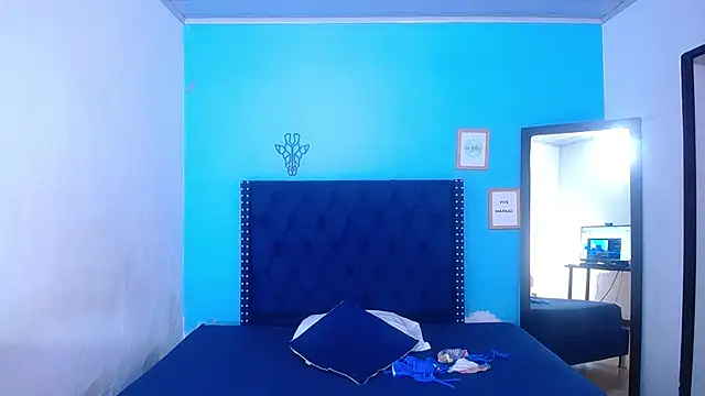 kinky redhead18 online show from February 2026 02:10:01 PM