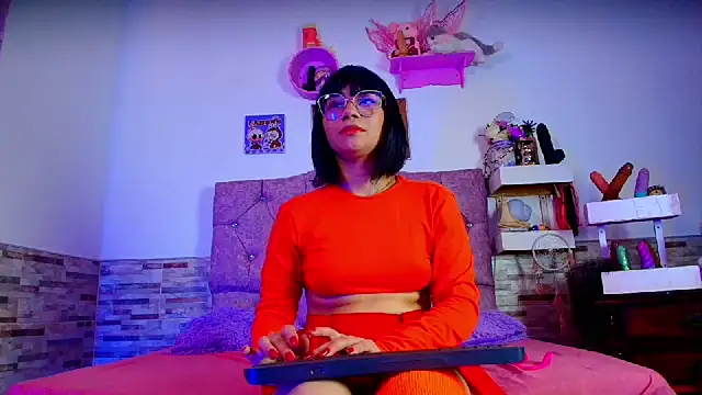 Melannytaylor online show from March 2026 09:10:02 PM