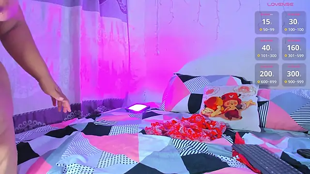 Snapshot of lanaa_paul1 chatting on December 2025 09:20:01 PM lanaa paul1 online show from December 2025 09:20:01 PM