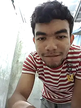 Snapshot of Reynold2608 chatting on December 2024 04:14:02 PM Reynold2608 online show from December 2024 04:14:02 PM