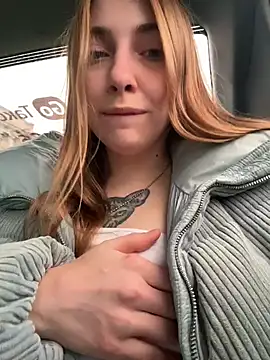 Sunny   Bunny online show from December 2025 09:18:02 AM