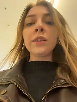 Sunny   Bunny online show from April 2026 11:08:02 AM