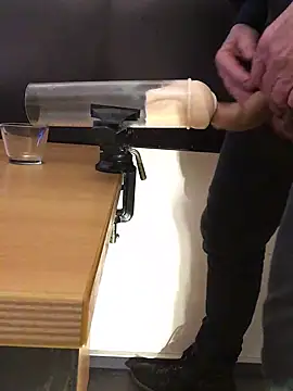 Snapshot of Inseminator69 chatting on February 2025 03:59:02 PM Inseminator69 online show from February 2025 03:59:02 PM