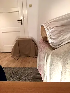 Snapshot of Inseminator69 chatting on September 2025 05:34:02 AM Inseminator69 online show from September 2025 05:34:02 AM