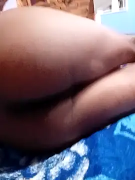 Snapshot of paugrande453 chatting on December 2024 01:21:01 PM paugrande453 online show from December 2024 01:21:01 PM