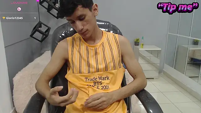 Snapshot of alan_ws chatting on January 2025 03:33:02 PM alan ws online show from January 2025 03:33:02 PM