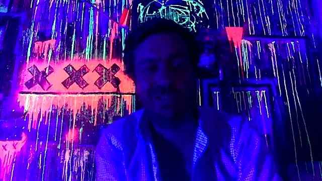 3615 ULLA online show from May 2026 07:19:02 PM