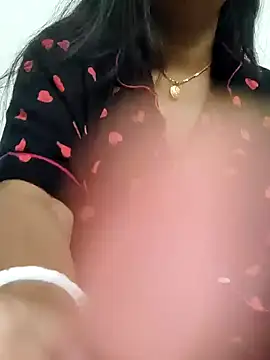 Snapshot of Priya_2222 chatting on January 2025 05:44:02 PM Priya 2222 online show from January 2025 05:44:02 PM