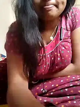 Snapshot of Priya_2222 chatting on January 2025 07:04:01 AM Priya 2222 online show from January 2025 07:04:01 AM