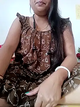 Snapshot of Priya_2222 chatting on November 2025 06:03:01 AM Priya 2222 online show from November 2025 06:03:01 AM