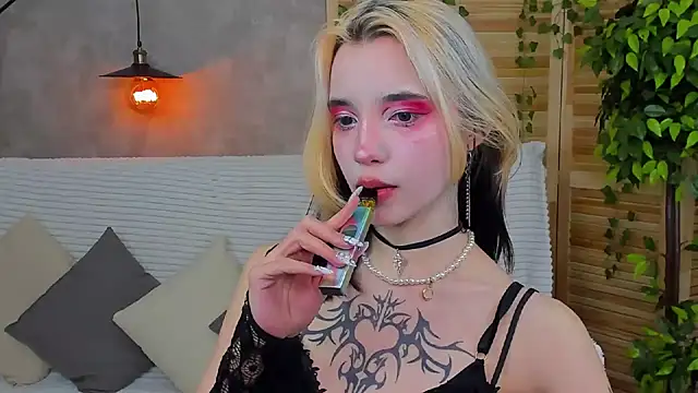 Snapshot of as1an_girlfriend chatting on January 2025 07:18:02 AM as1an girlfriend online show from January 2025 07:18:02 AM