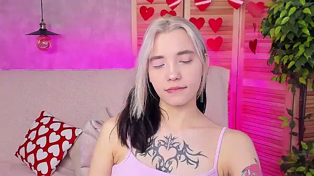 Snapshot of as1an_girlfriend chatting on February 2025 07:06:02 AM as1an girlfriend online show from February 2025 07:06:02 AM