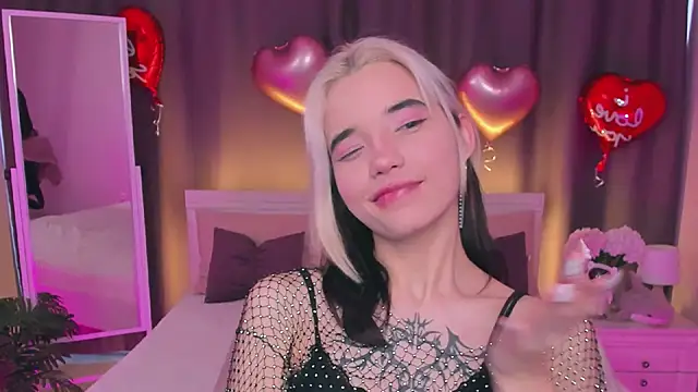 as1an girlfriend online show from February 2025 04:05:02 AM