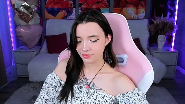 as1an girlfriend online show from April 2026 07:31:01 AM