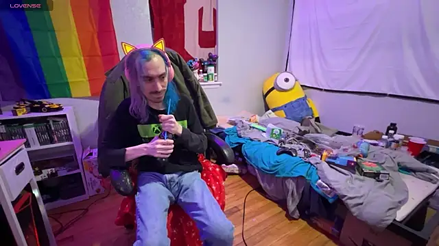 Snapshot of tallnerdyguy chatting on March 2025 04:58:02 AM tallnerdyguy online show from March 2025 04:58:02 AM