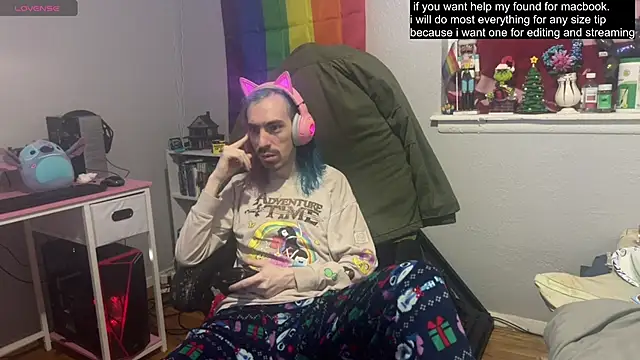 Snapshot of tallnerdyguy chatting on March 2025 02:41:01 AM tallnerdyguy online show from March 2025 02:41:01 AM