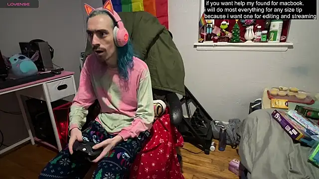 Snapshot of tallnerdyguy chatting on March 2025 02:49:02 AM tallnerdyguy online show from March 2025 02:49:02 AM