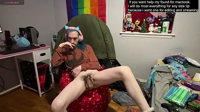 Snapshot of tallnerdyguy chatting on March 2025 02:41:02 AM tallnerdyguy online show from March 2025 02:41:02 AM