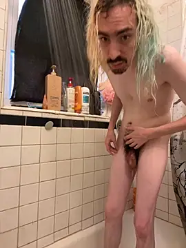 Snapshot of tallnerdyguy chatting on September 2025 08:41:02 PM tallnerdyguy online show from September 2025 08:41:02 PM