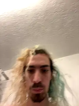 Snapshot of tallnerdyguy chatting on September 2025 08:53:01 PM tallnerdyguy online show from September 2025 08:53:01 PM