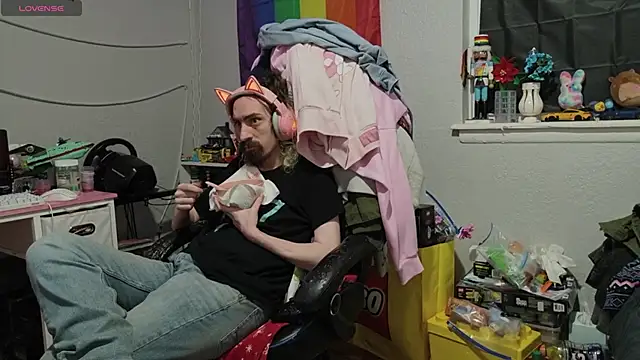 tallnerdyguy online show from March 2026 02:17:02 AM