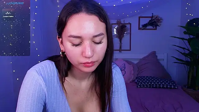 Snapshot of margeriTirell chatting on October 2025 02:54:01 AM margeriTirell online show from October 2025 02:54:01 AM