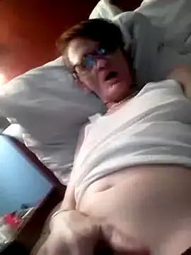 Snapshot of ivylee31 chatting on January 2025 10:06:01 PM ivylee31 online show from January 2025 10:06:01 PM