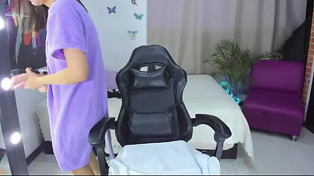 lunoxx  online show from November 2025 03:53:02 AM