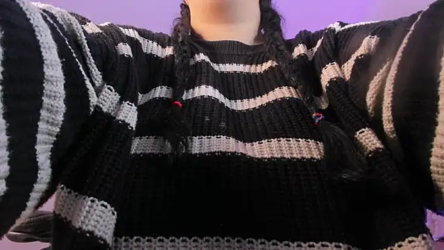 AmberiniHoffman online show from February 2025 11:44:02 AM