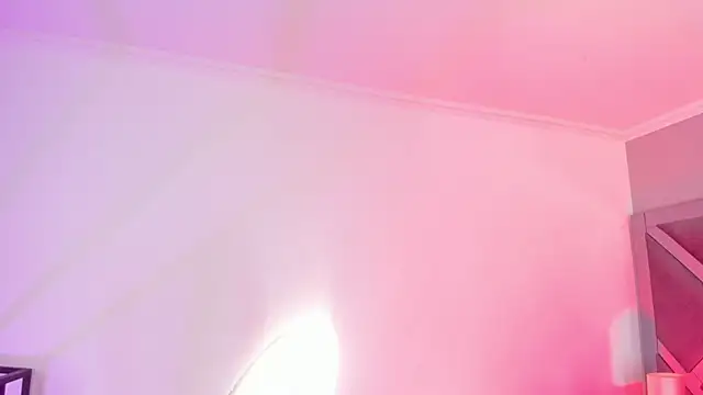 AmberiniHoffman online show from April 2026 11:54:02 AM