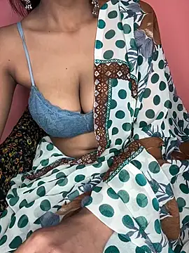 Indian lovly online show from January 2025 01:51:02 PM
