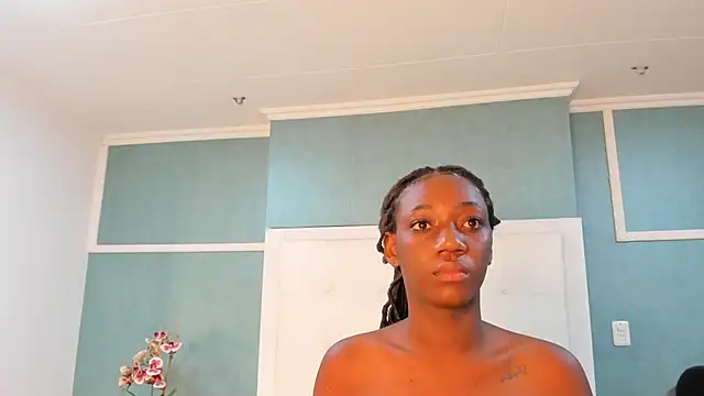 Khenta Michells online show from September 2025 10:50:01 AM