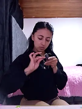 Gisell s online show from January 2025 03:24:02 AM