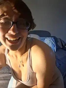 Snapshot of MsPink_Flamingtoes544 chatting on October 2025 12:16:01 PM MsPink Flamingtoes544 online show from October 2025 12:16:01 PM