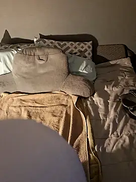 Snapshot of MsPink_Flamingtoes544 chatting on December 2025 11:19:01 AM MsPink Flamingtoes544 online show from December 2025 11:19:01 AM