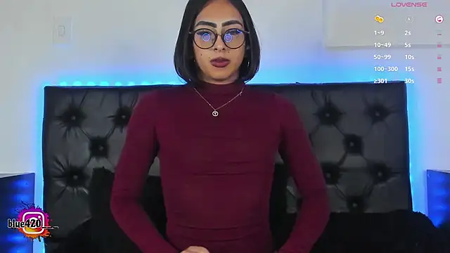 Skyler  blue4 online show from January 2025 09:40:02 AM