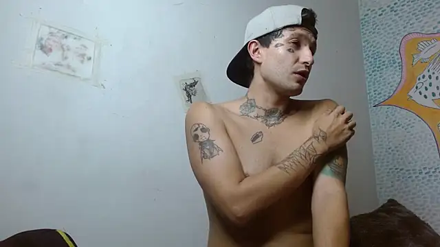 Snapshot of Party_trans chatting on March 2025 12:44:01 AM Party trans online show from March 2025 12:44:01 AM