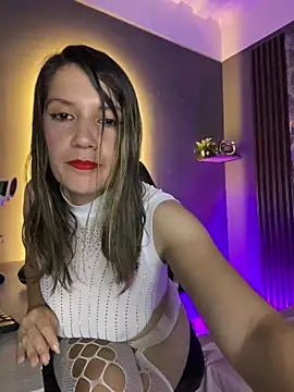 Snapshot of gwen_ashly chatting on February 2026 08:09:02 PM gwen ashly online show from February 2026 08:09:02 PM