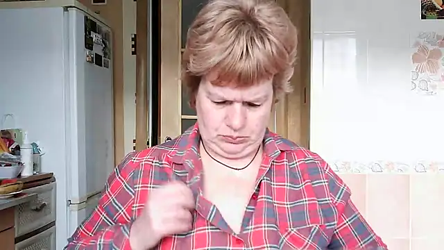 Ettie Tonia online show from March 2025 02:37:01 PM