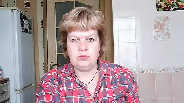 Ettie Tonia online show from March 2025 12:45:02 PM